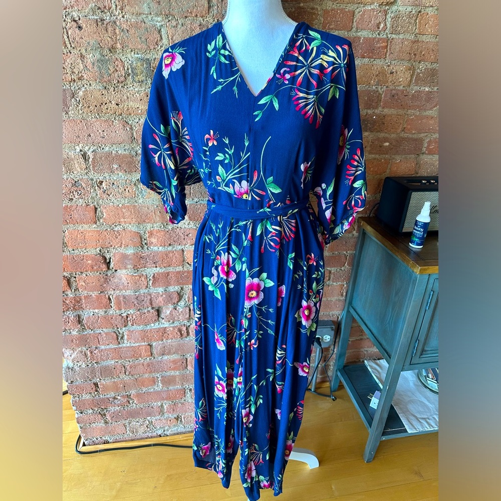 Perfect GAP Summer Jumpsuit! Bright blue with flowers. Sz 12.